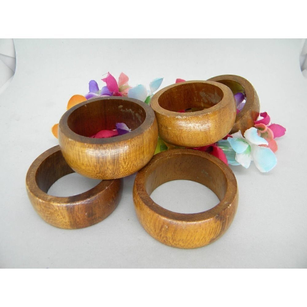 Wooden Napkin Rings Set of 5 - Picture 2 of 4